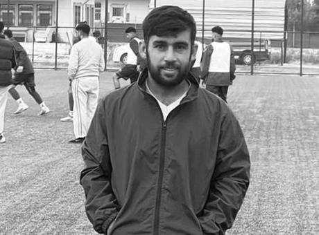 Arızalı Aracını Kontrol Ederken Hayatını Kaybeden Genç Amatör Futbolcu