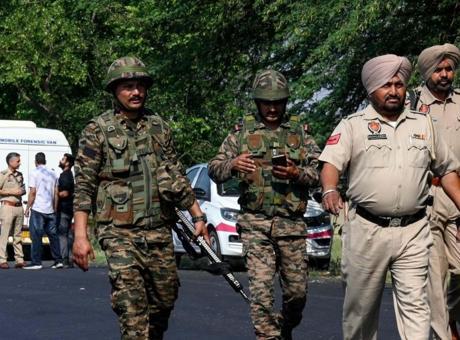 Hindistan'daki Yerel Seçimlerde Şiddet Olayları: 4 Kişi Hayatını Kaybetti