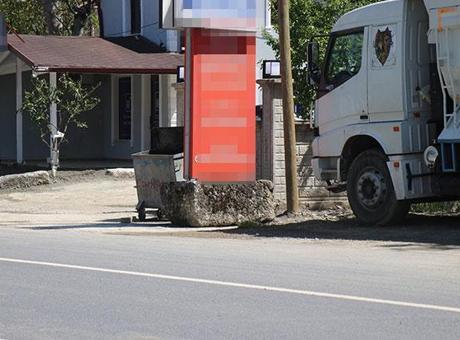 Sapanca'da Üzücü Kaza: Çöp Kamyonu Altında Kalan Kadın Hayatını Kaybetti