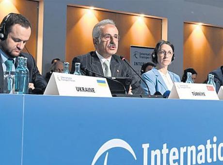 Türkiye, 2026 Uluslararası Ulaştırma Forumu'nda Başkanlığı Devraldı