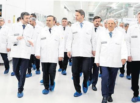 Türkiye'de Güneş Enerjisi Üretiminde Yeni Bir Dönem: G12R Boyutunda Hücreler Üretilecek