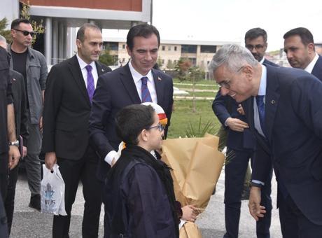 Bakan Memişoğlu: Bitlis Sağlıkta Türkiye'nin Öncü Şehirlerinden Olacak