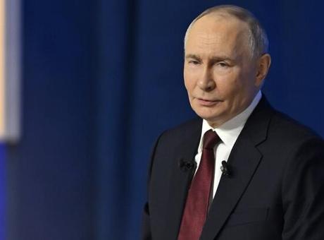 Putin, Zelenskiy ile Barış Anlaşması Görüşmelerine Açık Olduğunu Açıkladı