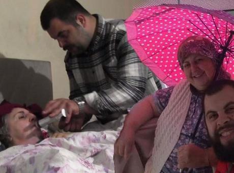 Anneler Günü'nde Kayıp: 10 Yıl Annesine Bakarken Hayatını Adayan Genç Adamın Hikayesi