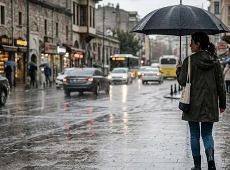 İstanbul'da Bugün Yağmur Bekleniyor: Hava Durumu Tüyoları