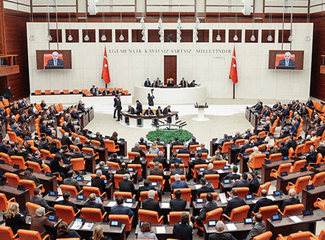 Terör Mağduru Şehit Ailelerine Yeni Haklar: Ücretsiz Ulaşım ve Aylıklarda Artış