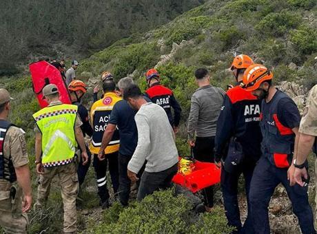 Kekik Toplamak İçin Çıkan Kadın, Uçurumdan Düşerek Hastaneye Kaldırıldı