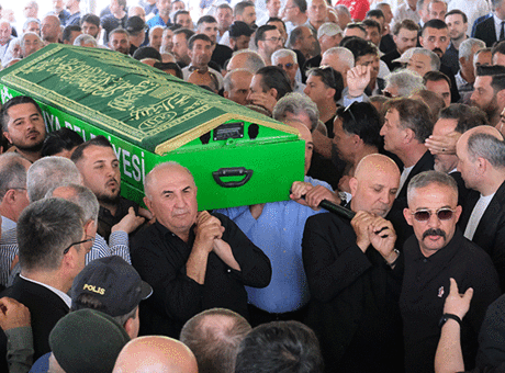 Aydın Çavuşoğlu Son Yolculuğuna Uğurlandı