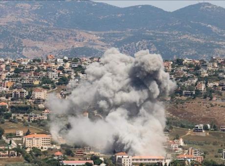 İsrail'in Lübnan'daki Hava Saldırısı: En Az 10 Kişi Hayatını Kaybetti