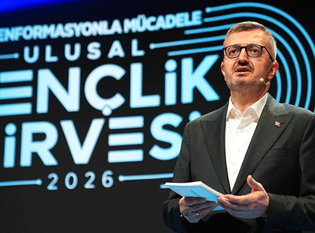 Yapay Zeka ile Dezenformasyonla Mücadele: İletişim Başkanı Duran'dan Önemli Açıklamalar