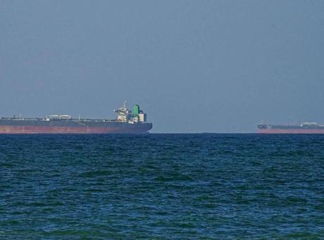 Hürmüz Boğazı'ndan Geçiş İzni Alan 5 Süper Tanker, Her Biri 2 Milyon Varil Kapasitesinde