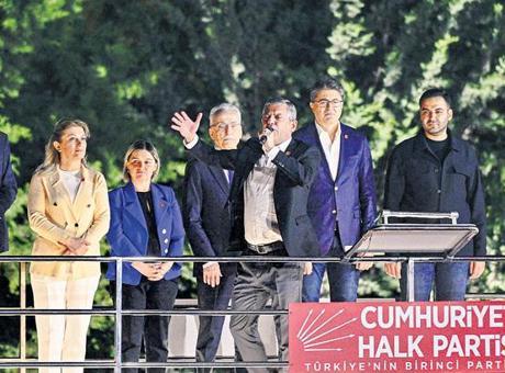 Türk Siyasi Arenasında 'Mutlak Butlan' Tartışmaları Derinleşiyor