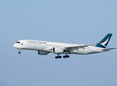 Cathay Pacific Uçağı Ani İrtifa Kaybı Yaşadı: 10 Yaralı