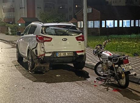 Sivas'ta Motosiklet Kazası: 17 Yaşındaki Sürücü Hayatını Kaybetti