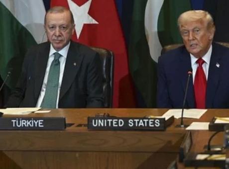 Cumhurbaşkanı Erdoğan, Küresel Liderlerle Telekonferans Görüşmesi Gerçekleştirdi