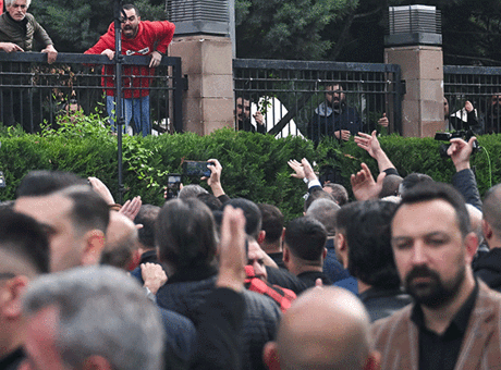 Ankara Valiliği'nden CHP Genel Merkezi'nin Tahliyesi için Emniyete Talimat