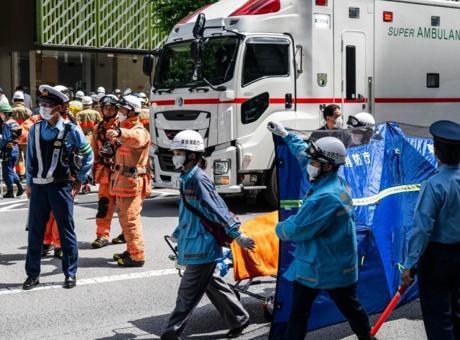 Tokyo Alışveriş Merkezinde Panik: 19 Kişi Hastanelik Oldu