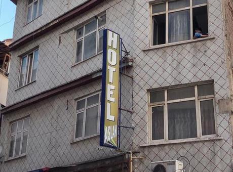 Bir Oteldeki Korkunç Olay: Kuzeydoğudan Gelen Adamın Cesedi 6 Gün Sonra Bulundu