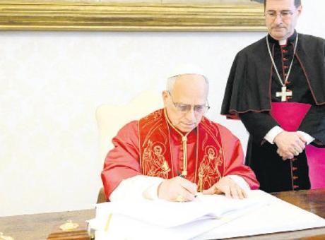 Papa'dan Yapay Zeka Uyarısı: İnsan Kontrolü Tehlikede