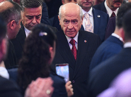 Devlet Bahçeli'den CHP'ye Kurultay Önerisi: Yenilenme ve Kenetlenme Zamanı