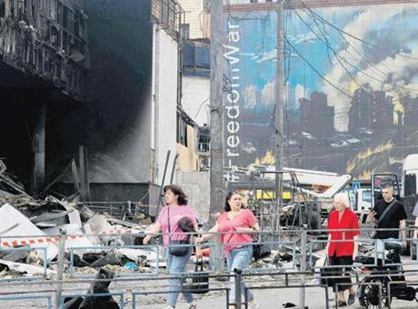 Rusya'dan Kiev'e Yönelik Yeni Tehditler: Diplomatik Personel Uyarıldı
