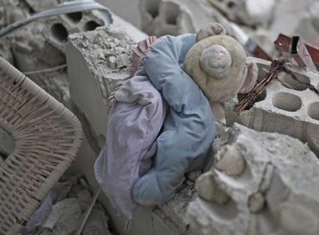 Suriye'deki Gizli Kimyasal Silah Stokları Ortaya Çıktı: OPCW'den Kritik Rapor