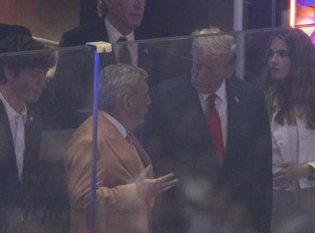 NBA Finalinde Trump’ı Bekleyen Şaşırtıcı Zıtlık: Taraftarlar Yuhaladı