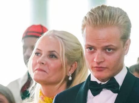 Norveç Kraliyet Ailesi Sarsıldı: Veliaht Prensesin Oğlu Marius Borg Hoiby Hapis Ceza Aldı