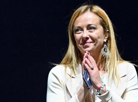 İtalya Başbakanı Meloni'den Trump'a Sert Yanıt: 'Tamamen Uydurma!'