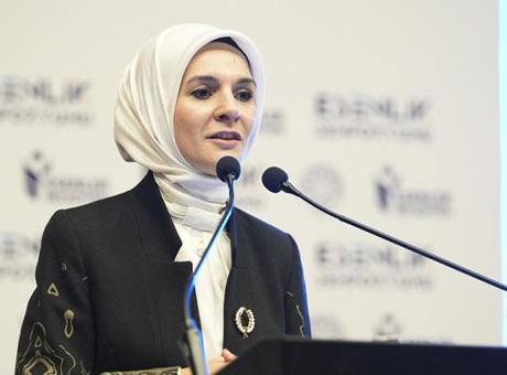 Bakan Göktaş: Aile Değerlerinin Önemi ve Gençlere Destek Vurgusu