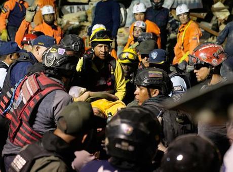 Venezuela'da Şiddetli Depremlerle Yıkım Yaşanıyor: Can Kaybı 589'a Yükseldi