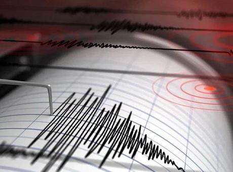 Van'da 3.1 Büyüklüğünde Deprem: Kısa Süreli Panik Yaşandı