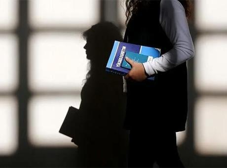 YÖK'ten Yenilik: 16 Yeni Lisans ve Ön Lisans Programı 2026 YKS Kılavuzunda Yer Alacak