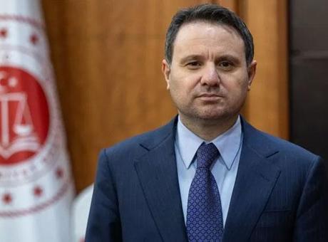 Bakan Akın Gürlek'ten Müjdeli Açıklama: Hakim ve Savcı Yardımcılığı Mülakat Sonuçları Açıklandı