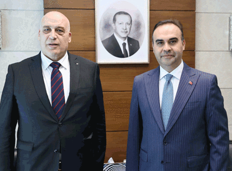 Bakan Kacır, Yedi Ülkenin Büyükelçisiyle Yatırım ve İşbirliği Görüşmesi Yaptı