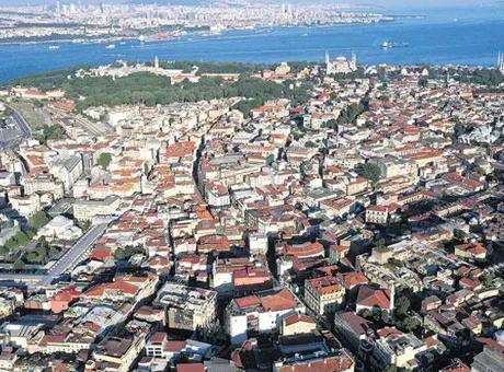 İstanbul'un Stratejik Rolü: Küresel Lojistikte Yeni Dönem