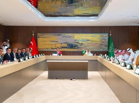 Bakan Kurum Suudi Arabistan'da Önemli Görüşmeler Gerçekleştirdi: İki Ülke Arasında Mutabakat Zaptı İmzalandı