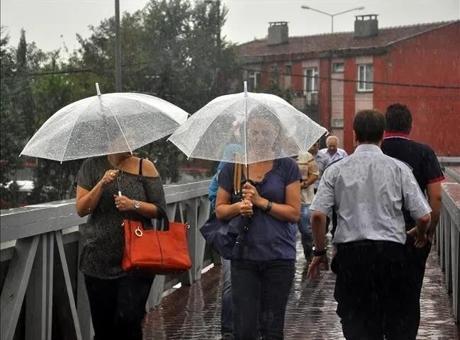 İstanbul'da Hava Durumu Değişiyor: Çarşamba'dan İtibaren Yağış Bekleniyor