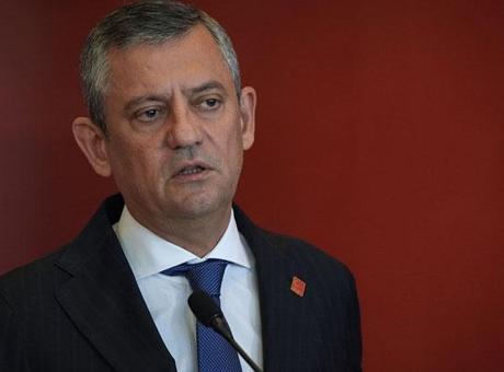 Özgür Özel'den Mansur Yavaş ve Zeydan Karalar sorusuna yanıt!